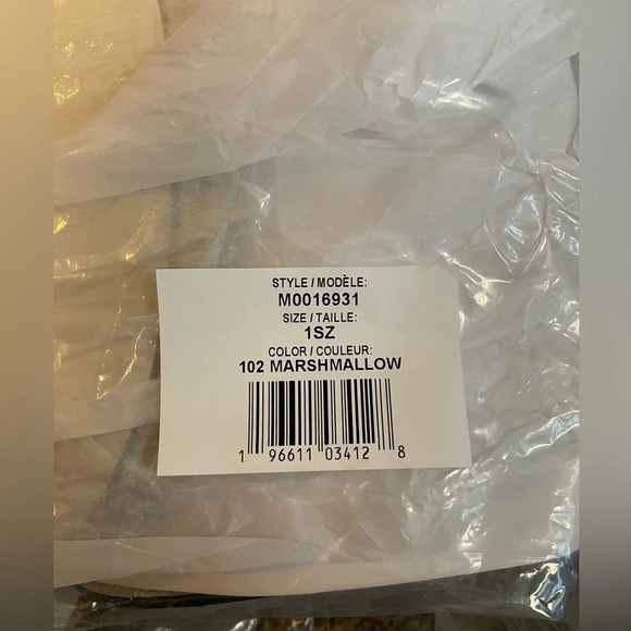 NWT Marc Jacobs Messenger White Leather with Gold accents Crossbody Purse - Picture 10 of 12